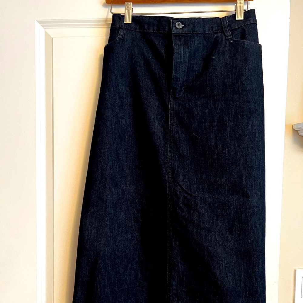 Lee Riders Mid Rise Denim Skirt